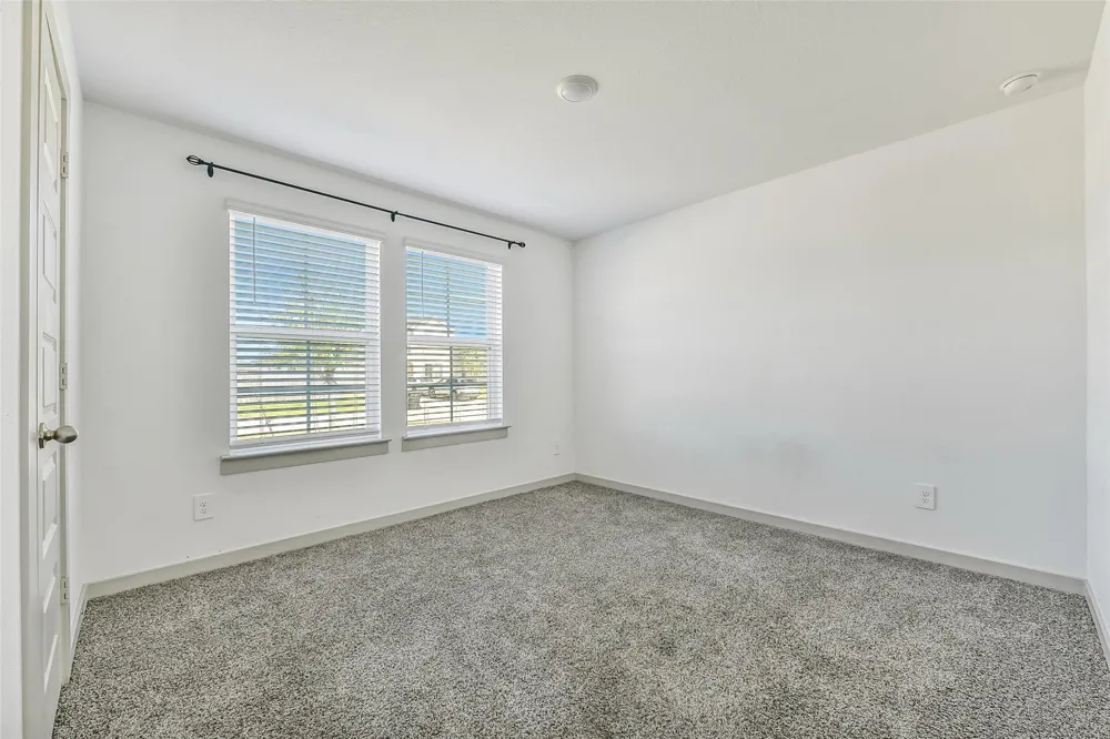 1004 Great Barracuda Lane Alvin, TX 77511