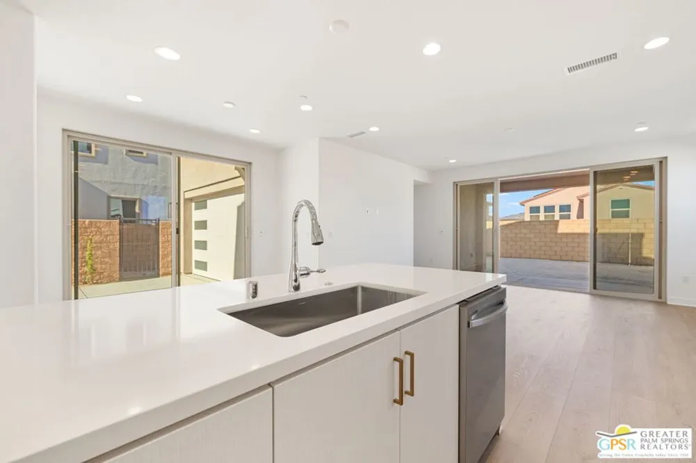 74252 Becker Street Palm Desert, CA 92211