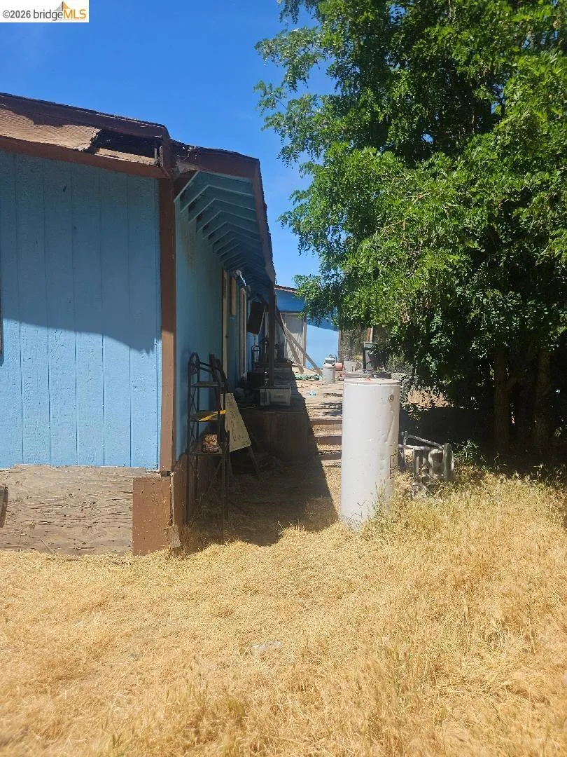4069 BUCKEYE RD. Mariposa, CA 95338