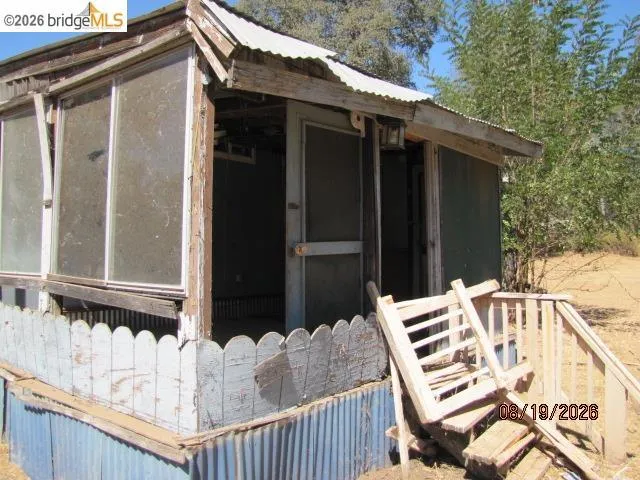 4069 BUCKEYE RD. Mariposa, CA 95338