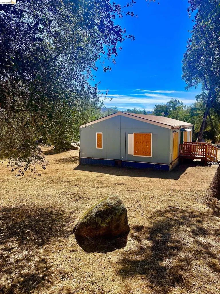 4069 BUCKEYE RD. Mariposa, CA 95338