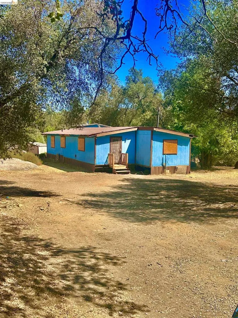 4069 BUCKEYE RD. Mariposa, CA 95338