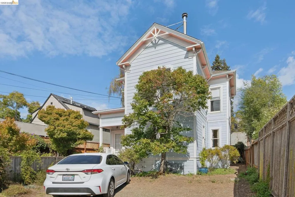 1711 Milvia #A Berkeley, CA 94709