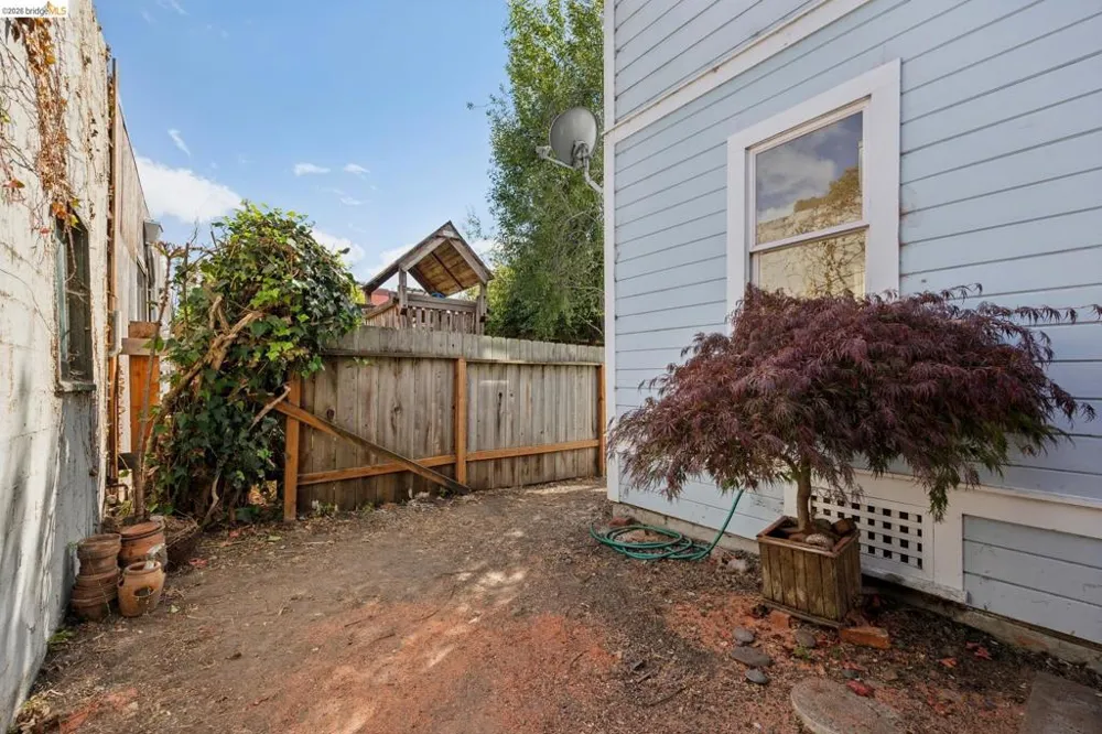 1711 Milvia #A Berkeley, CA 94709