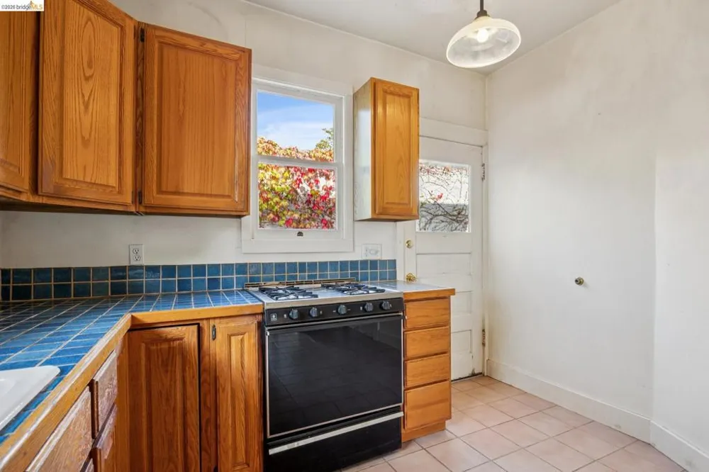 1711 Milvia #A Berkeley, CA 94709
