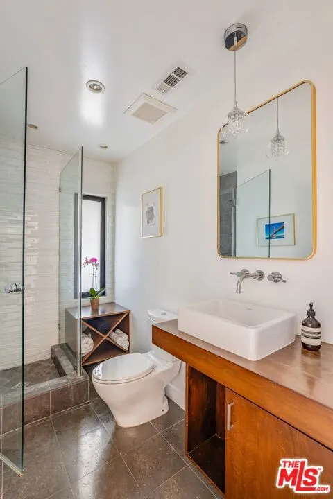 874 Norman Place Los Angeles, CA 90049