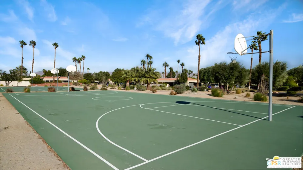1589 Sunflower Court Palm Springs, CA 92262