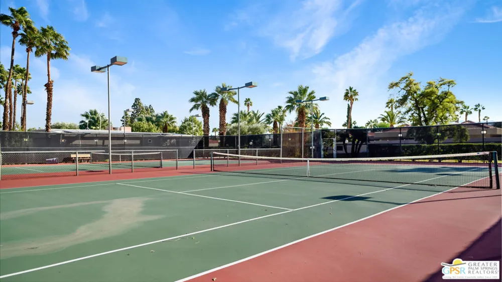 1589 Sunflower Court Palm Springs, CA 92262