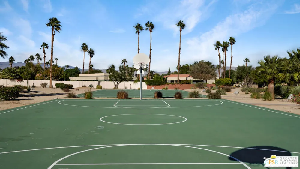 1589 Sunflower Court Palm Springs, CA 92262