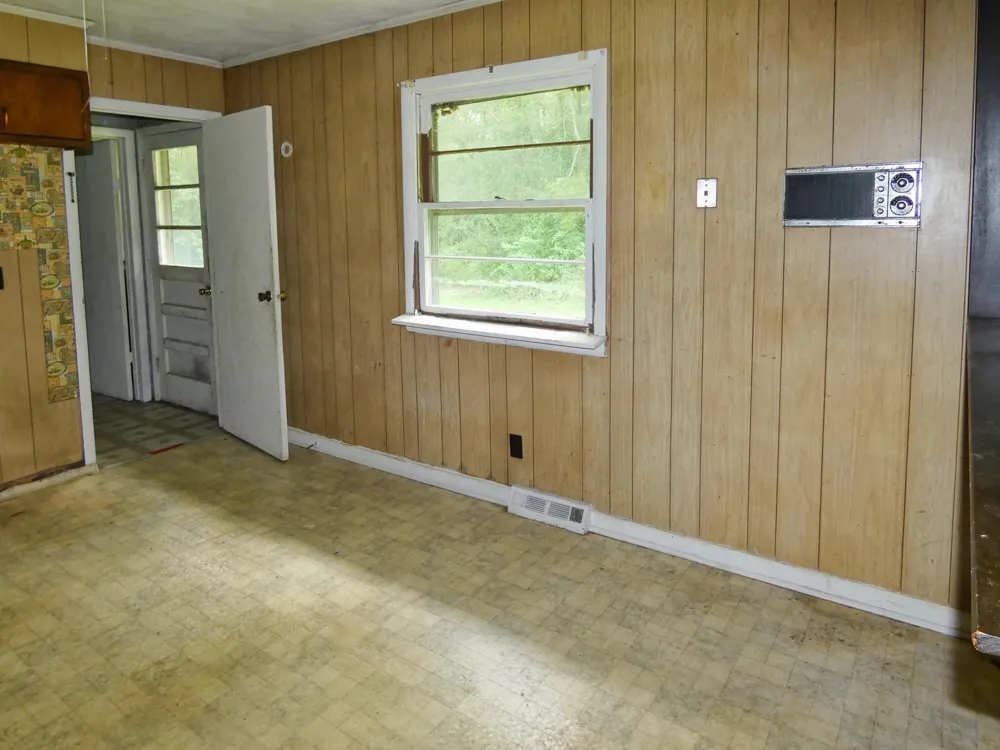 69669 Gumwood Road Niles, MI 49120