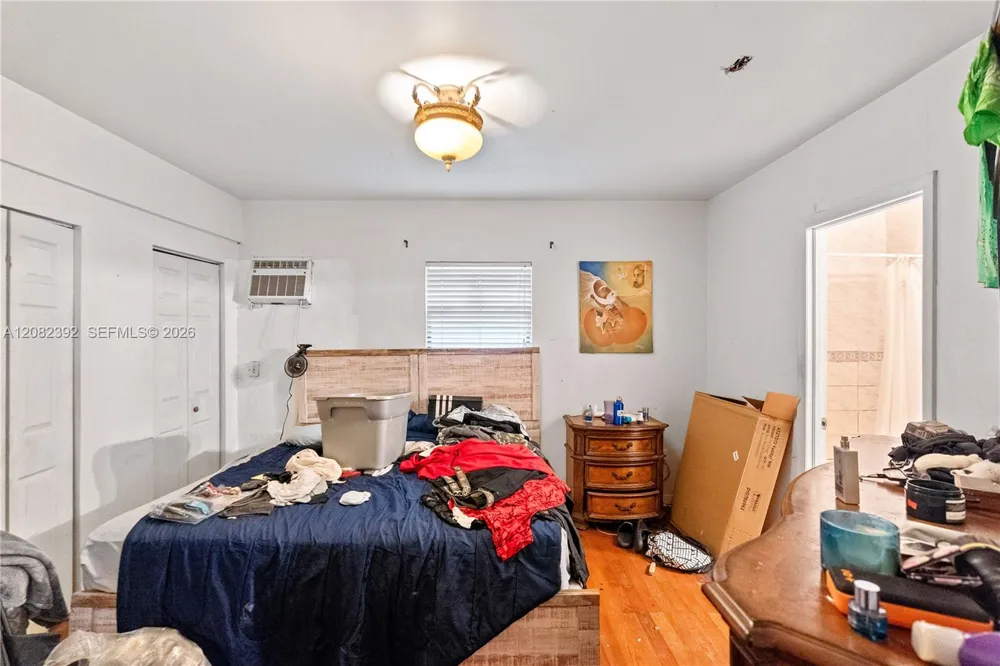 1885 NW 113th Ter Miami, FL 33167