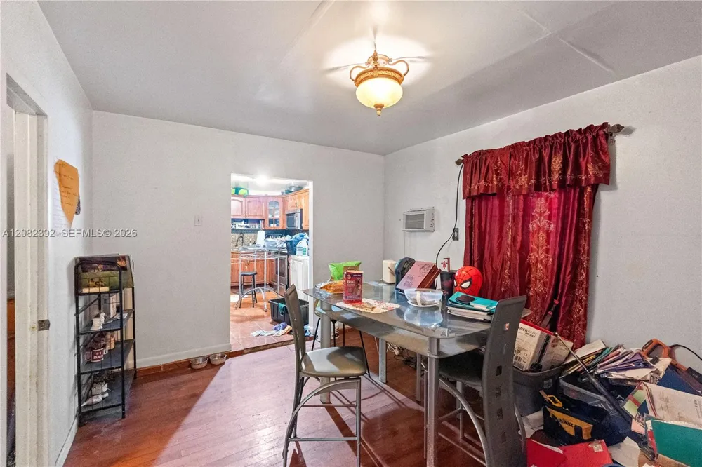 1885 NW 113th Ter Miami, FL 33167