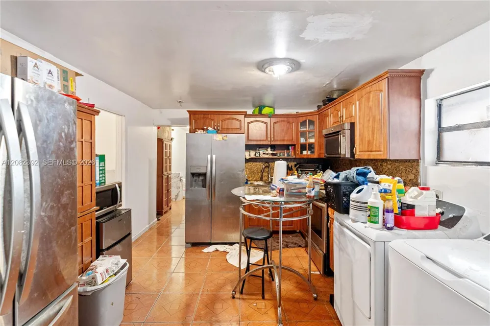 1885 NW 113th Ter Miami, FL 33167