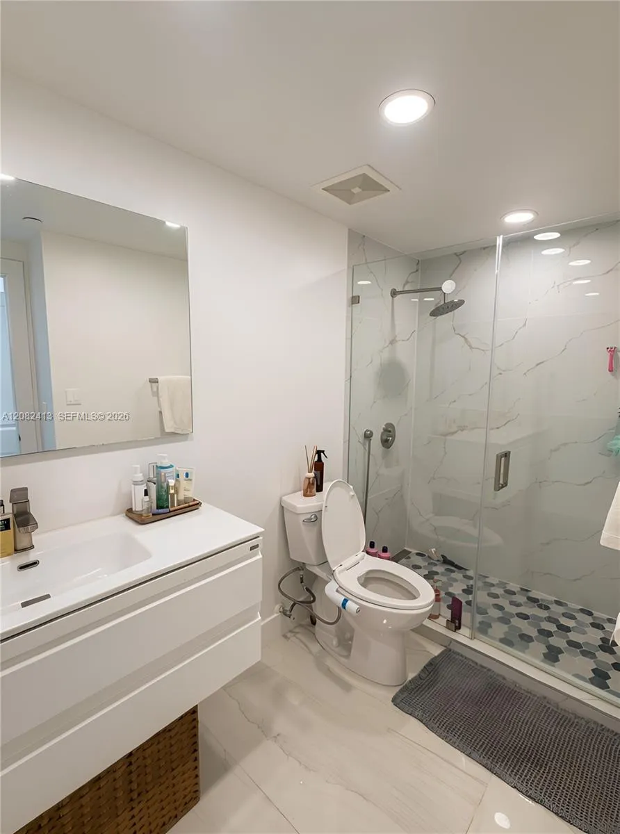 1250 S Miami Ave #2405 Miami, FL 33130