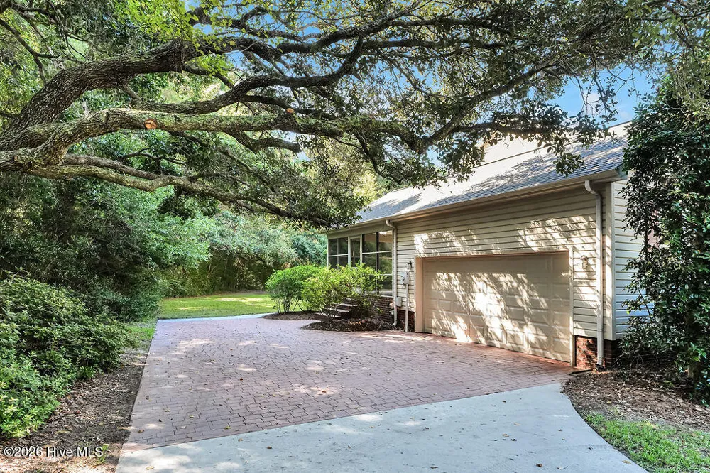 6195 Bethel Road SE Southport, NC 28461