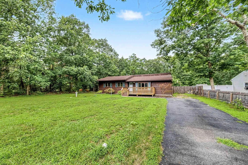 605 Salma Mays Landing, NJ 08330
