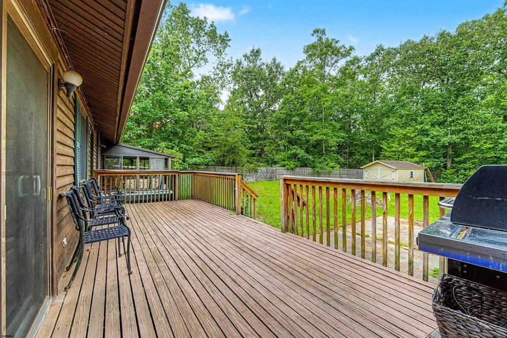 605 Salma Mays Landing, NJ 08330