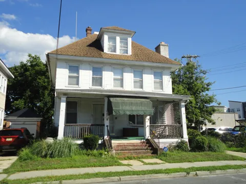 8 N 2nd Street