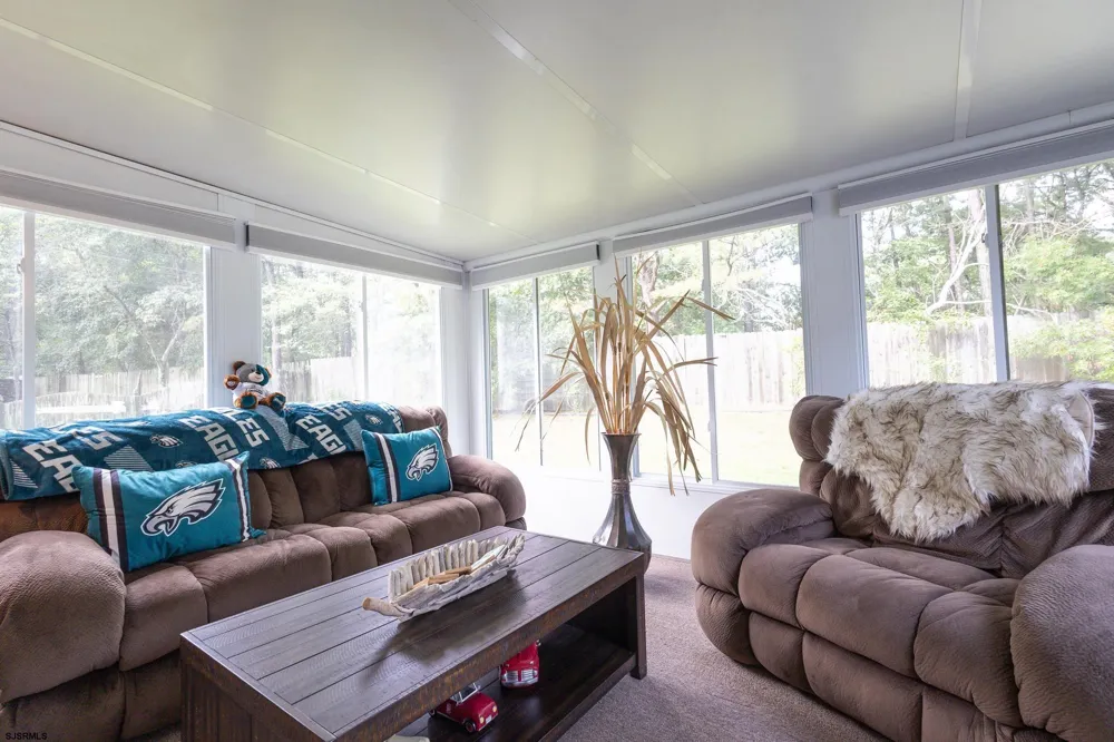 132 Rochelle Egg Harbor Township, NJ 08234