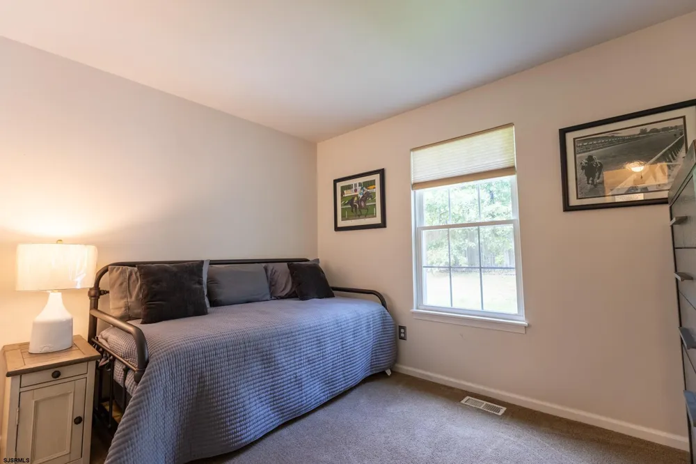 132 Rochelle Egg Harbor Township, NJ 08234