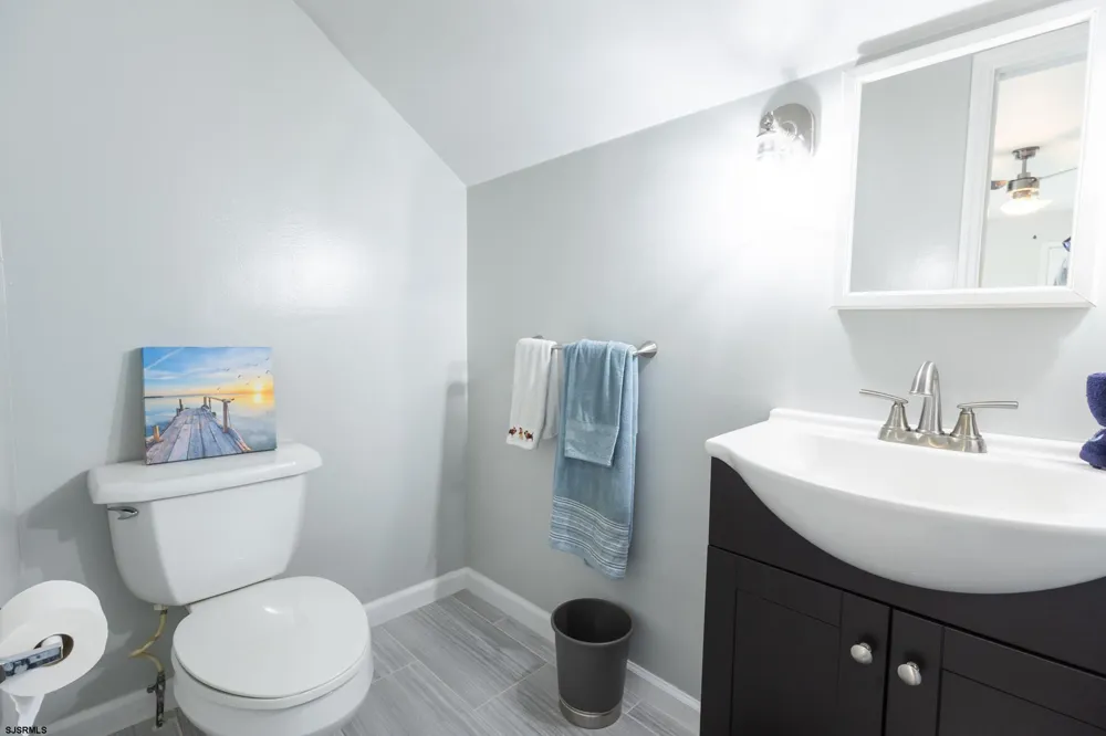 132 Rochelle Egg Harbor Township, NJ 08234