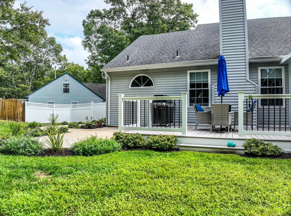 132 Rochelle Egg Harbor Township, NJ 08234