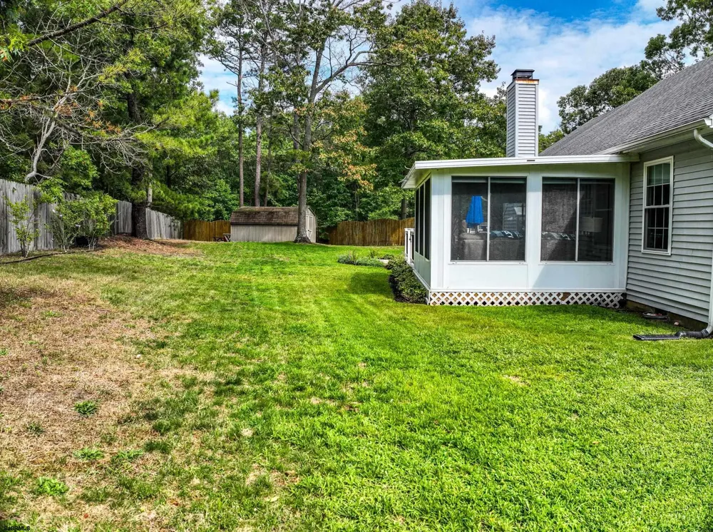 132 Rochelle Egg Harbor Township, NJ 08234