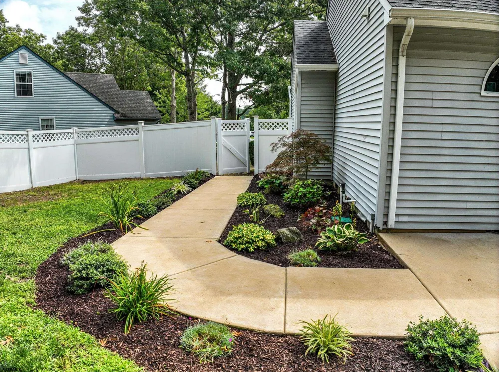 132 Rochelle Egg Harbor Township, NJ 08234