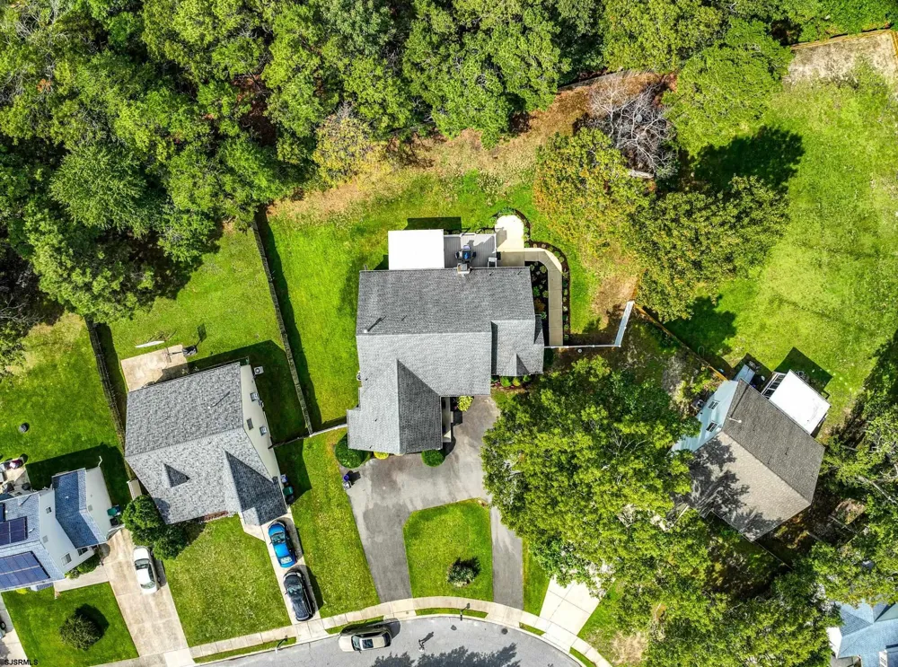 132 Rochelle Egg Harbor Township, NJ 08234