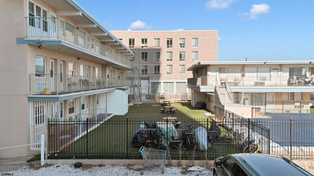 3801 Boardwalk Atlantic City, NJ 08401