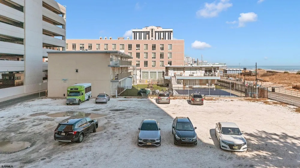 3801 Boardwalk Atlantic City, NJ 08401