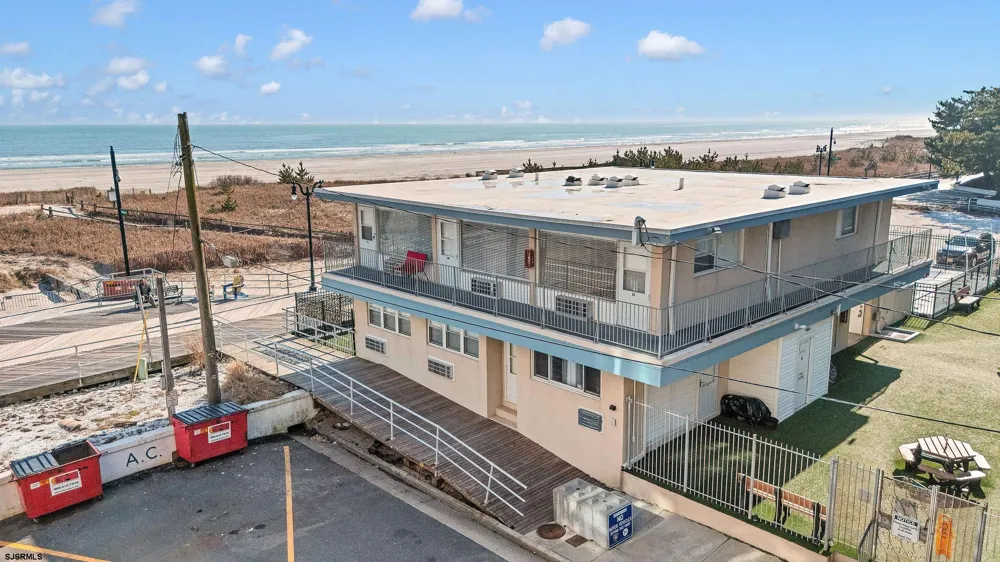 3801 Boardwalk Atlantic City, NJ 08401