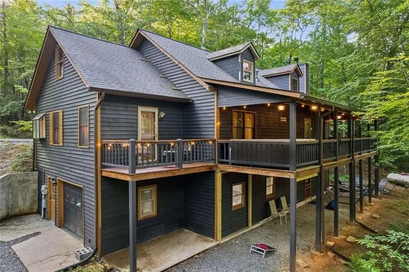 889 Granny Branch Blue Ridge, GA 30513