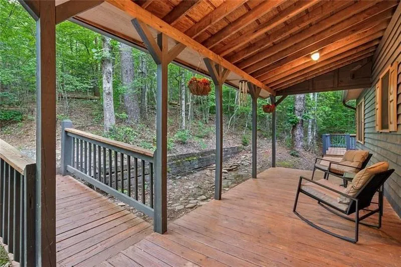 889 Granny Branch Blue Ridge, GA 30513