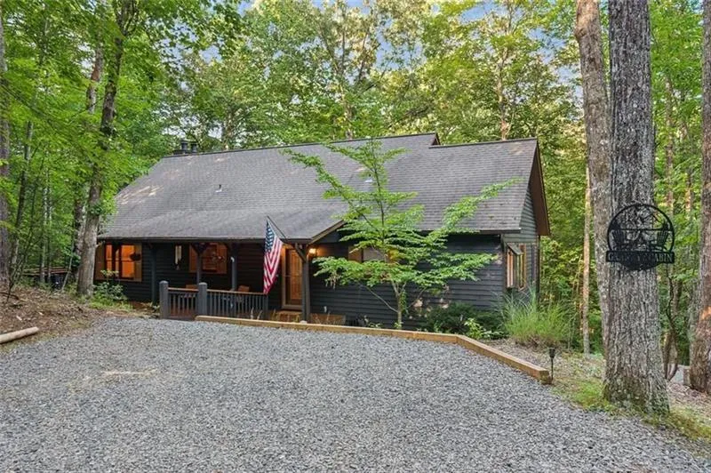889 Granny Branch Blue Ridge, GA 30513