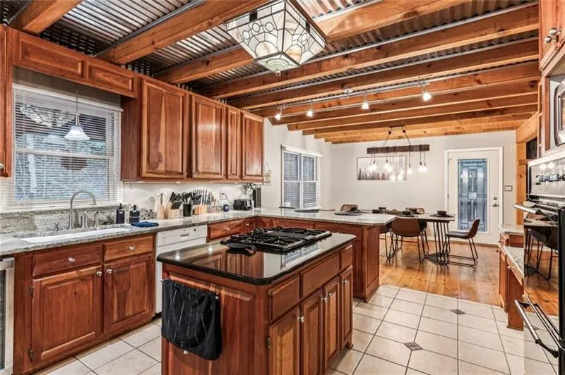 889 Granny Branch Blue Ridge, GA 30513