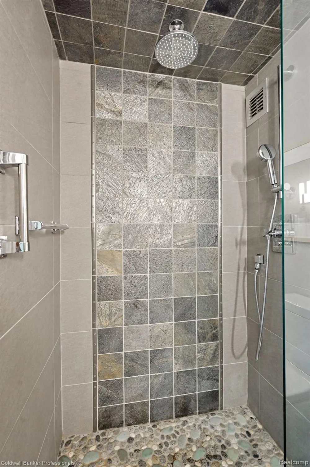 600 W BROWN STREET #109 Birmingham City, MI 48009