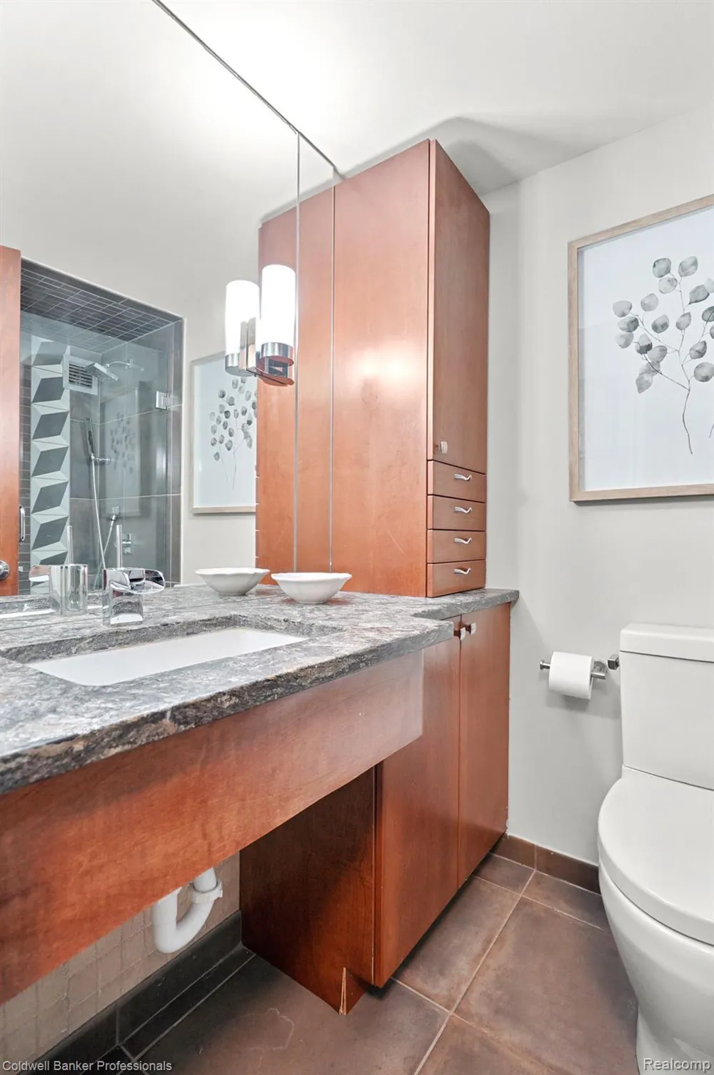 600 W BROWN STREET #109 Birmingham City, MI 48009