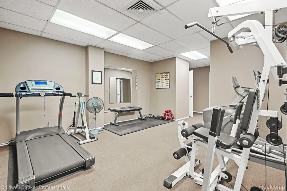 600 W BROWN STREET #109 Birmingham City, MI 48009