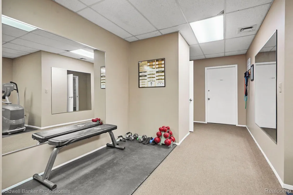 600 W BROWN STREET #109 Birmingham City, MI 48009