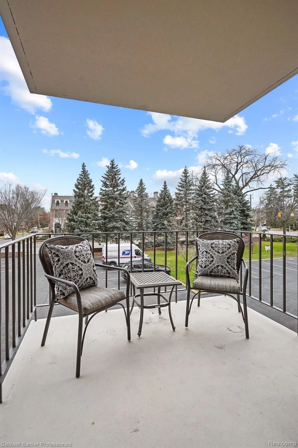 600 W BROWN STREET #109 Birmingham City, MI 48009