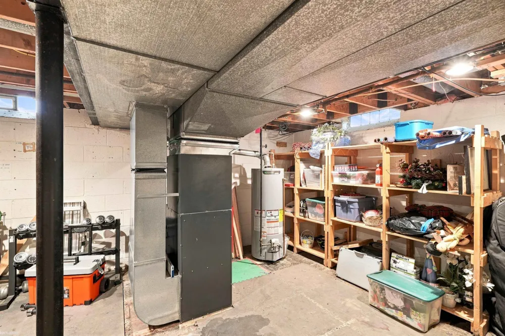 36724 Nantucket Court Clinton Charter Township, MI 48035