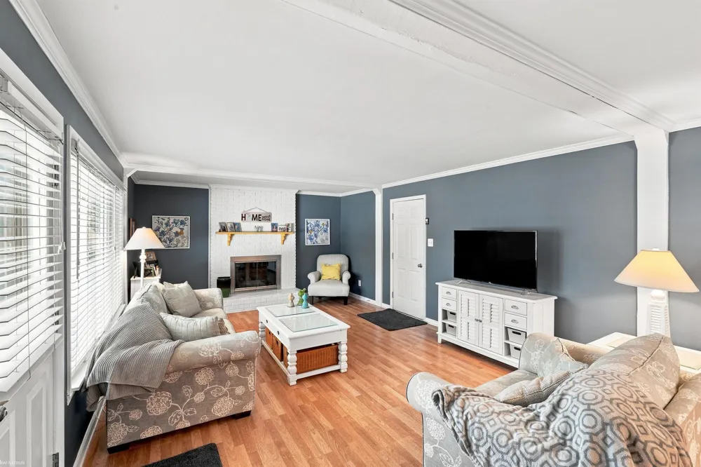 36724 Nantucket Court Clinton Charter Township, MI 48035