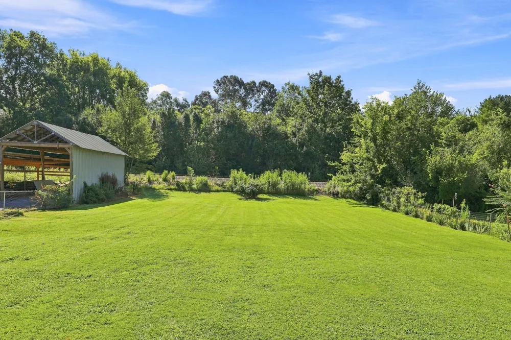301 W Main Street Niota, TN 37826
