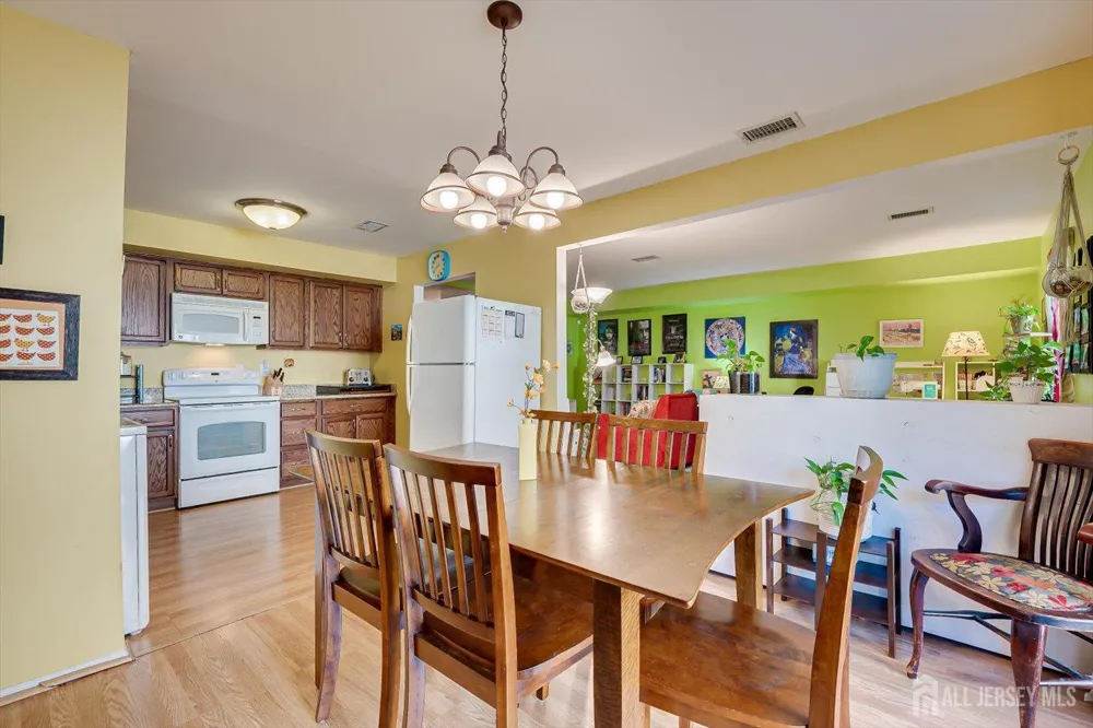 60-3 Prospect Street Metuchen, NJ 08840