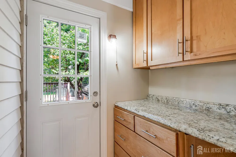 610 Front Street Dunellen, NJ 08812