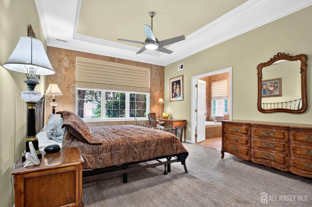 14 Crooked Stick Place Monroe, NJ 08831