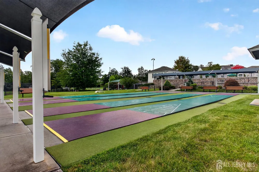 14 Crooked Stick Place Monroe, NJ 08831