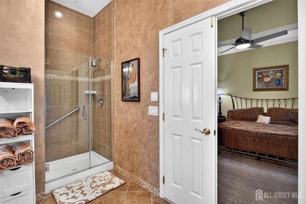 14 Crooked Stick Place Monroe, NJ 08831