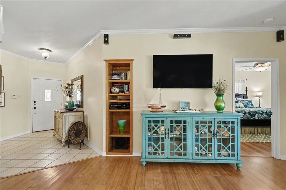 105 Windjammer Street Rockport, TX 78382
